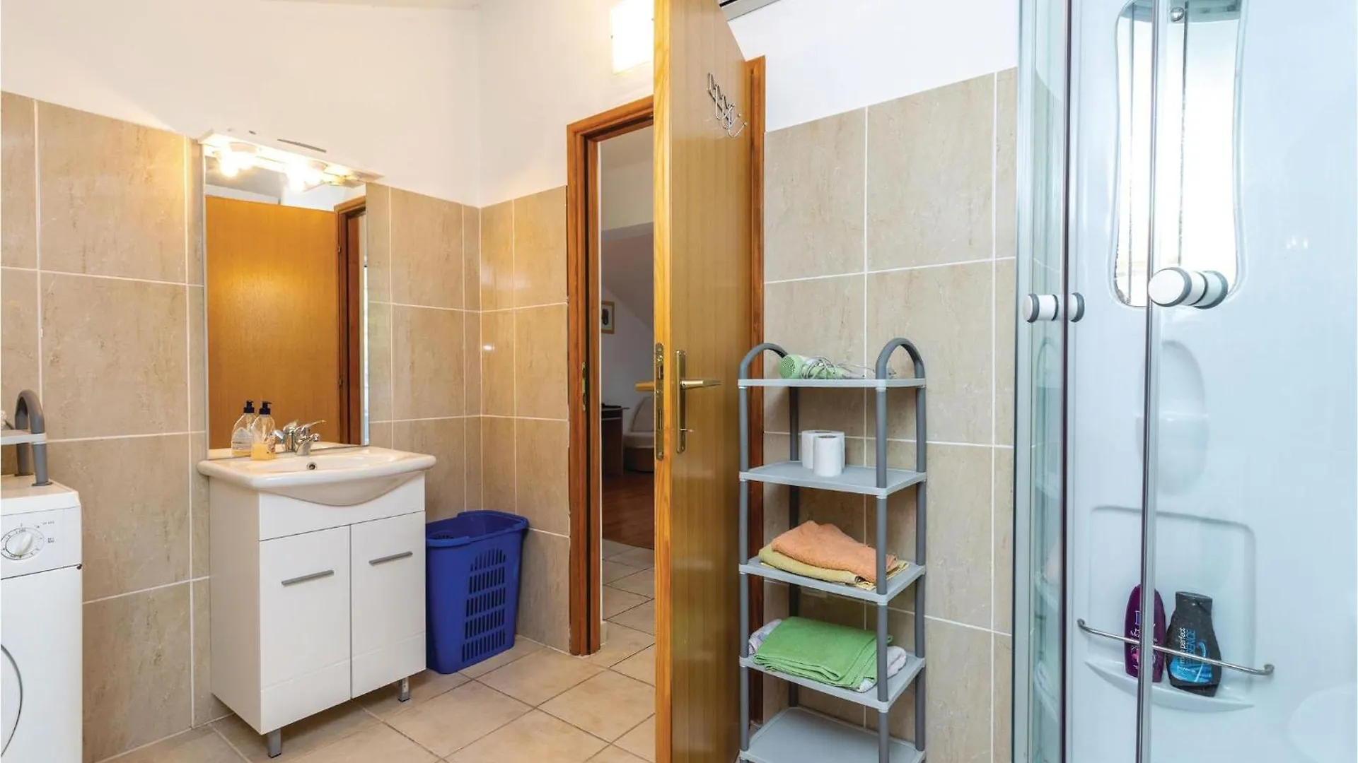 Lovely Apartment In Bribir With Kitchen 0*, 브리비르