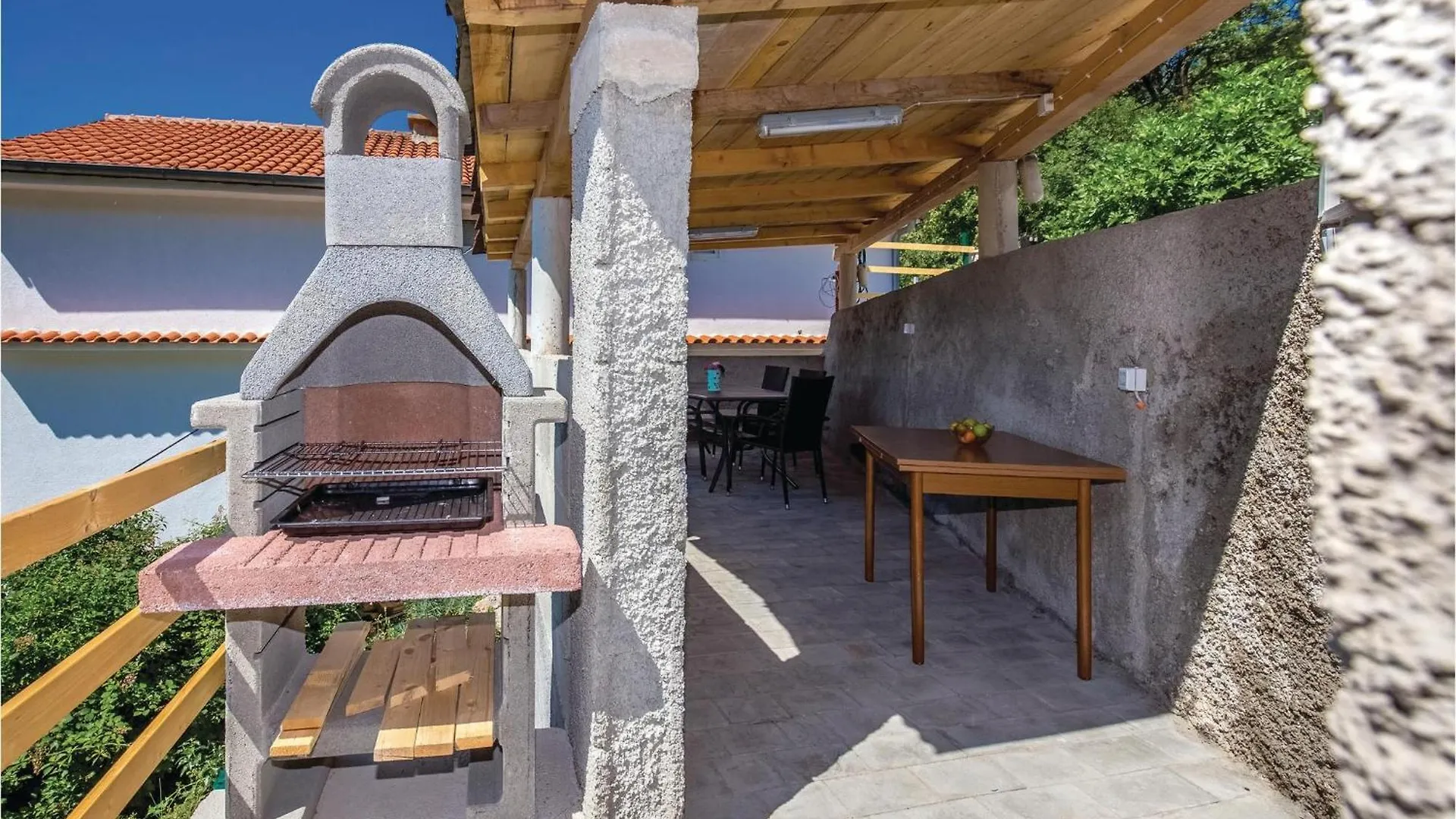 Lovely Apartment In Bribir With Kitchen