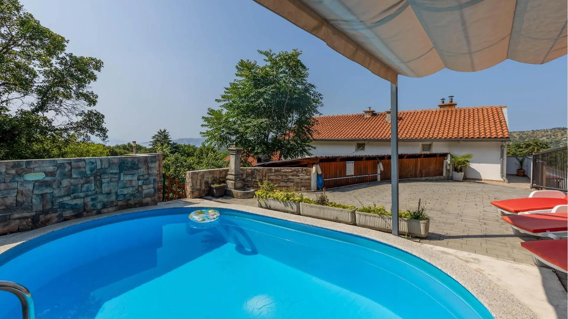 Lovely Apartment In Bribir With Kitchen